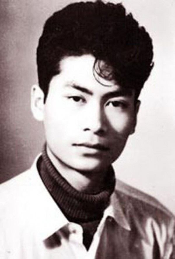 Lê Anh Xuân, tượng đài thơ bất tử Lê Anh Xuân, tượng đài thơ bất tử