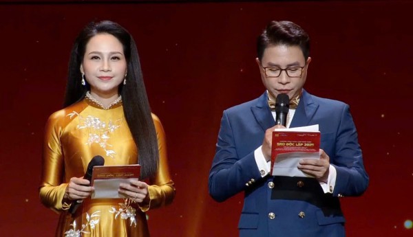 NSND Phạm Phương Thảo, Đỗ Tố Hoa gây xúc động trong NSND Phạm Phương Thảo, Đỗ Tố Hoa gây xúc động trong