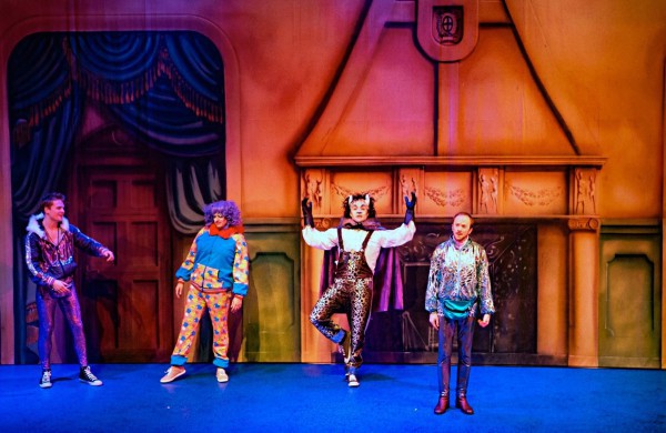 Nghệ thuật pantomime lần đầu xuất hiện tại Việt Nam qua vở 