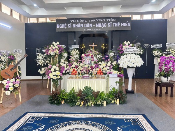 Ngọc Sơn, Phương Thanh... hát trong chương trình tưởng nhớ nhạc sĩ Thế Hiển