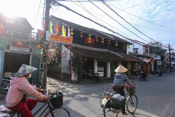 Nhà rường 2 tầng giữa phố cổ Bao Vinh: Dấu ấn giới thượng lưu xưa