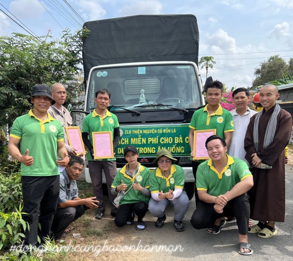 Nhà sư trẻ 10 năm gieo mầm thiện Nhà sư trẻ 10 năm gieo mầm thiện