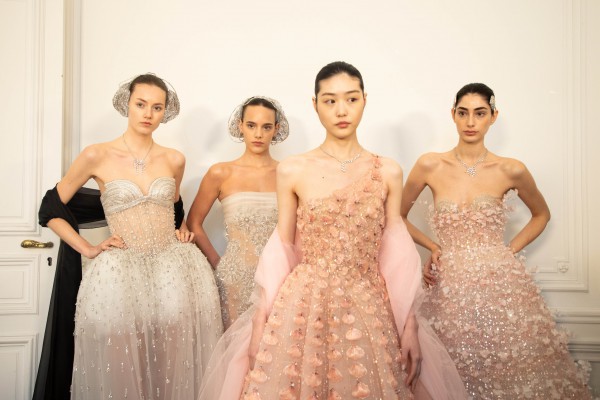 Nhà thiết kế Việt tỏa sáng tại Tuần lễ thời trang cao cấp Paris