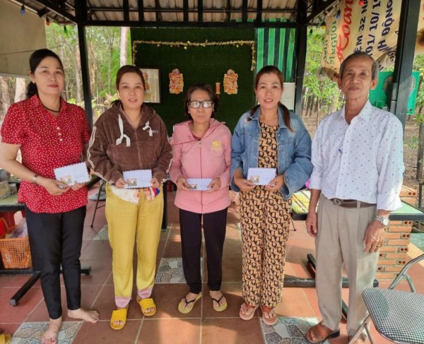 Như hoa mùa xuân Như hoa mùa xuân