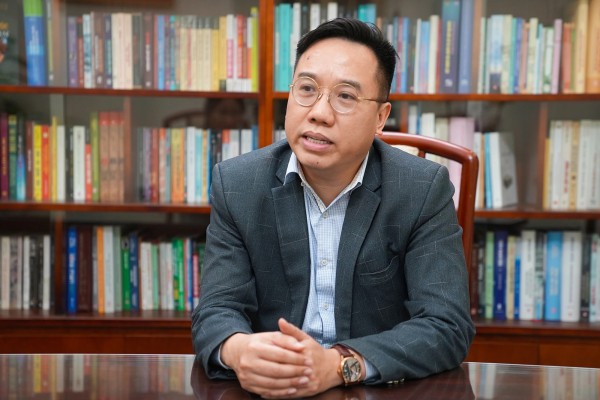 Những câu chuyện xuất bản: Làm sách thời TikTok Những câu chuyện xuất bản: Làm sách thời TikTok
