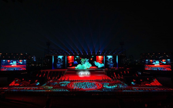 Những hình ảnh hoành tráng của chương trình nghệ thuật đặc biệt thu hút 20 ngàn khán giả