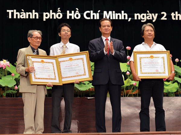 Những tài năng hát bội, bài chòi nhận hỗ trợ từ quỹ Vũ Ngọc Liễn