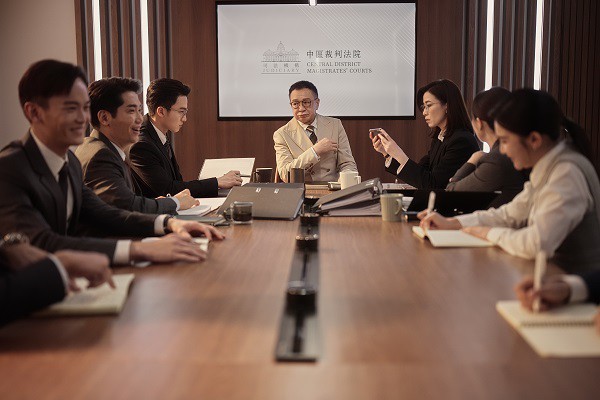 Nữ thần công lý - Nữ thẩm phán quyền lực nhưng đầy giằng xé nội tâm