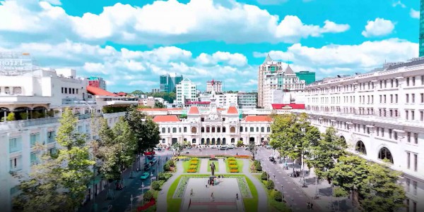 Phát sóng phim tài liệu 