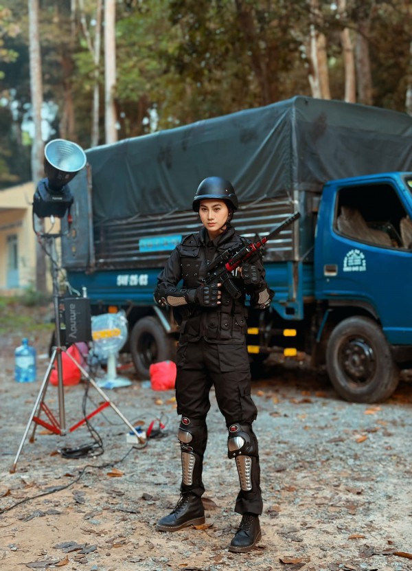 Phi Ngọc Ánh: Từ cascadeur đến ‘mỹ nhân hành động’