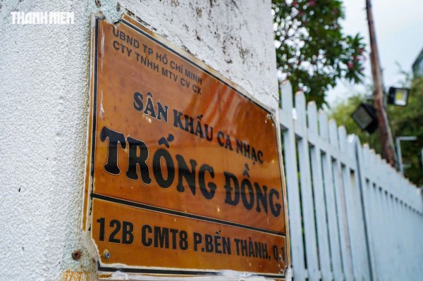 Sân khấu Lan Anh, Trống Đồng ngày tháo dỡ, dừng hoạt động Sân khấu Lan Anh, Trống Đồng ngày tháo dỡ, dừng hoạt động