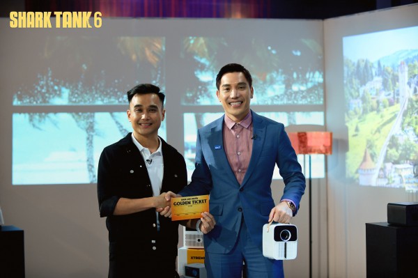 Shark Tank - Tập 13: Shark Minh Beta mạnh tay rút vé vàng đầu tiên của mùa 6