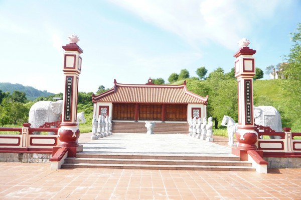 Thăm đàn tế trời đất - nơi trời trao Thăm đàn tế trời đất - nơi trời trao