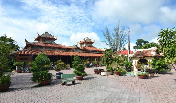 Thất Sơn huyền bí: Bùi Tăng Chủ cứu cọp bạch