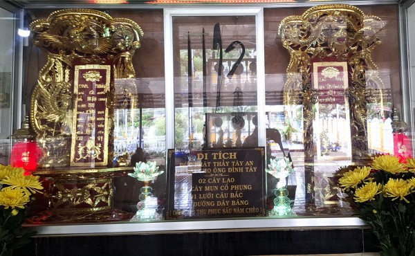 Thất sơn huyền bí: Huyền thoại cá sấu 5 chèo Thất sơn huyền bí: Huyền thoại cá sấu 5 chèo