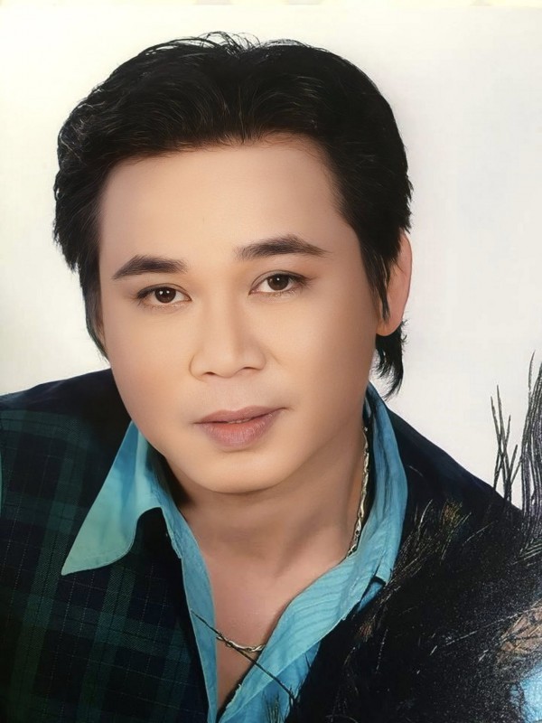Thoại Mỹ, Hữu Quốc... chia sẻ kỷ niệm cuối cùng với nghệ sĩ cải lương Minh Hoàng
