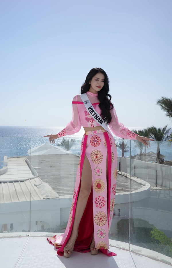 Thời trang của Bùi Khánh Linh tại Miss Intercontinental 2024