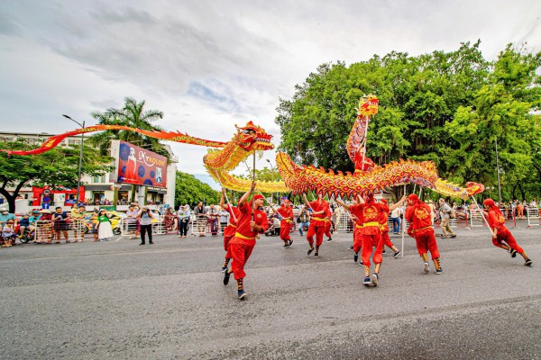 Trung thu Hoàng cung Huế 2025: Trải nghiệm miễn phí đèn lồng và văn hóa truyền thống Trung thu Hoàng cung Huế 2025: Trải nghiệm miễn phí đèn lồng và văn hóa truyền thống