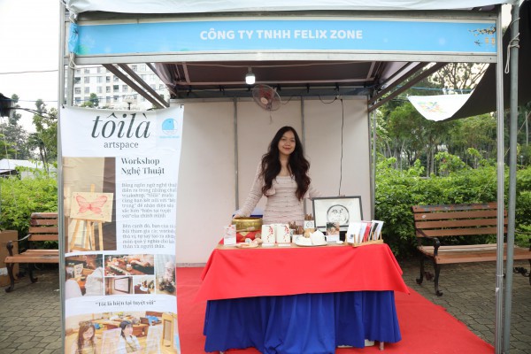 Tưng bừng khai hội 