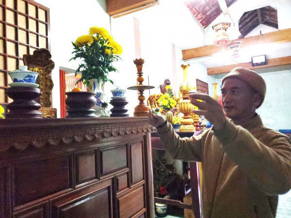 Vật thiêng của làng: Bài vị người giữ chủ quyền Hoàng Sa ở chùa làng