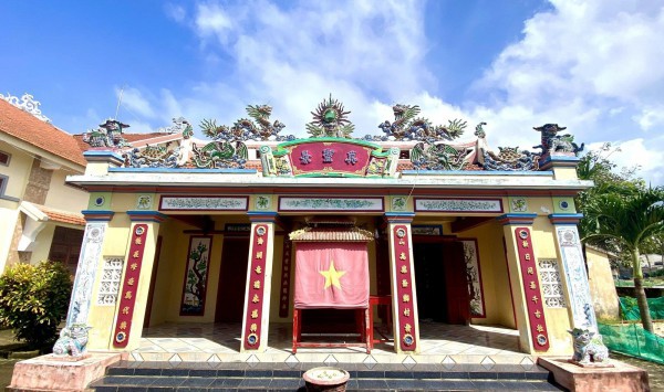 Vật thiêng của làng: Hai bộ xương ‘thần Nam Hải’ trên đảo Lý Sơn