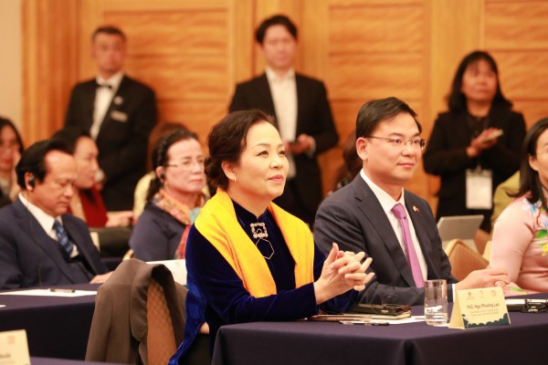 Việt Nam trên màn ảnh: Tiếng nói khu vực - Vươn tầm toàn cầu Việt Nam trên màn ảnh: Tiếng nói khu vực - Vươn tầm toàn cầu