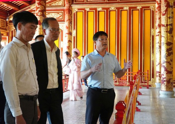 Vụ xâm hại ngai vàng triều Nguyễn: Yêu cầu kiểm điểm cá nhân, tổ chức liên quan Vụ xâm hại ngai vàng triều Nguyễn: Yêu cầu kiểm điểm cá nhân, tổ chức liên quan