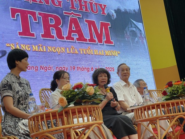 Xúc động với cuốn nhật ký thứ 3 của liệt sĩ, bác sĩ Đặng Thùy Trâm Xúc động với cuốn nhật ký thứ 3 của liệt sĩ, bác sĩ Đặng Thùy Trâm