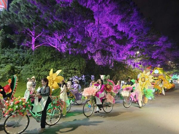 Đà Lạt: Sôi động Carnaval 