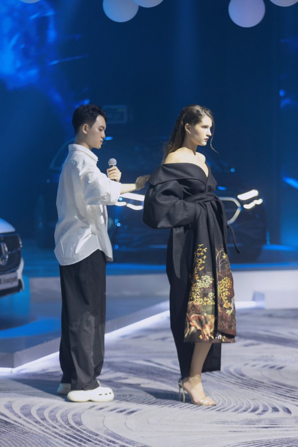 Để NTK Việt được trình diễn ở quốc tế, điều gì quan trọng?