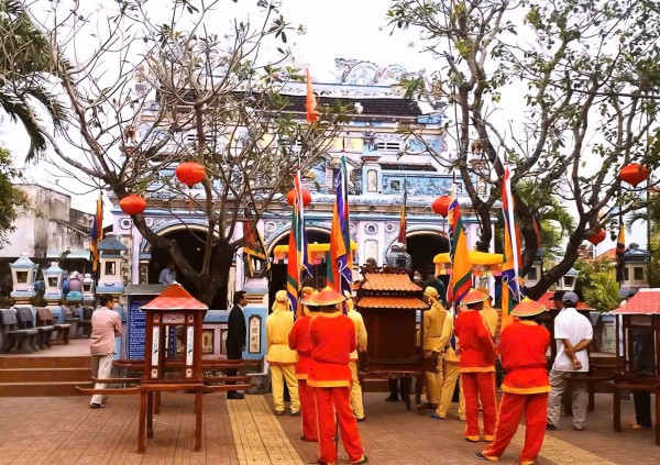 Độc lạ cách phòng cháy của người xưa ở Nước Mặn Độc lạ cách phòng cháy của người xưa ở Nước Mặn