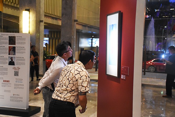 “Giữa Tâm Vạn Vật” – Vòng xoáy nghệ thuật khơi mở lòng nhân ái