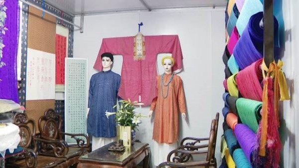 Giữ gìn tinh hoa nghề dệt the lụa La Khê