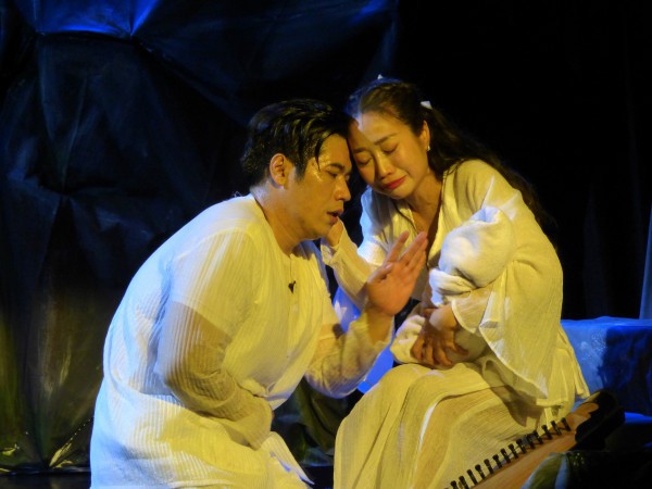 Ốc Thanh Vân gặp gỡ linh hồn Romeo và Juliet