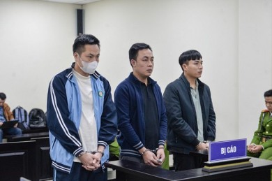 3 cựu công an 'bắn nhầm dê' bị tuyên án tù, tịch thu xe ô tô