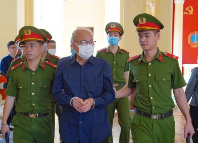 Cựu Giám đốc Sở Y tế Tây Ninh bị đề nghị 5 - 6 năm tù