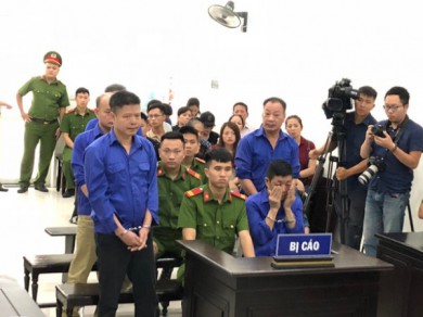 Hoãn phiên tòa xử Hưng 'kính' vụ bảo kê chợ Long Biên vì vắng luật sư