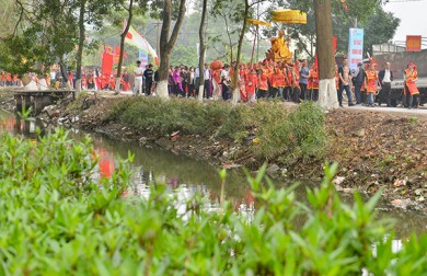 Lễ hội chém bạch kê tinh độc nhất vô nhị ở Hà Nội