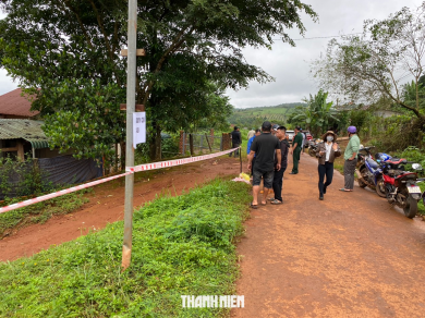 Đắk Nông: Mặt đất nứt gãy, hàng chục hộ dân được di tản đến nơi an toàn