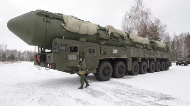 Ông Putin: Lực lượng hạt nhân Nga trong trạng thái sẵn sàng
