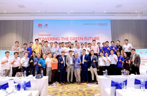 Huawei và Long Tech giới thiệu giải pháp năng lượng mới