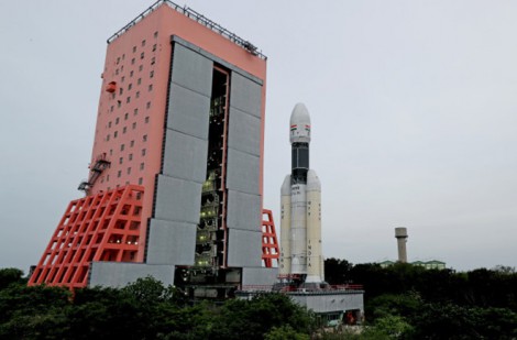 Ấn Độ phóng thành công tàu thám hiểm mặt trăng Chandrayaan-2