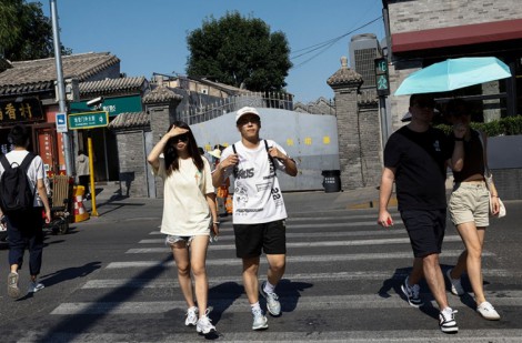 Bắc Kinh (Trung Quốc) hứng chịu ngày nhiệt độ cao đầu tiên trong năm