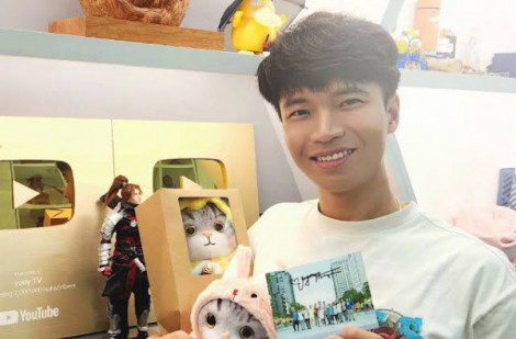 Chàng trai quê Đồng Tháp đạt nút Kim Cương YouTube