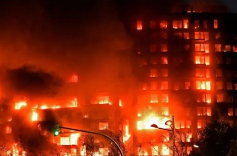 Cháy chung cư ở Tây Ban Nha khiến 9 người thiệt mạng