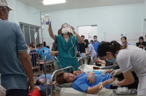Gần 100 công nhân ở Đồng Nai nhập viện nghi bị ngộ độc thực phẩm