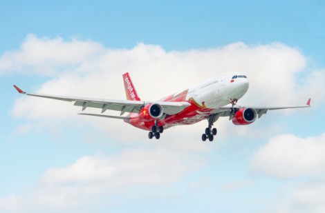 Máy bay hạ cánh khẩn cấp ở Úc để cứu hành khách