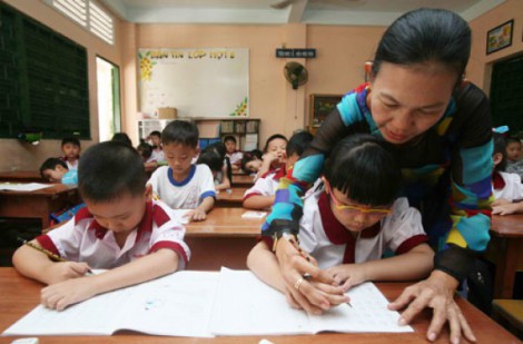 Ngày nhà giáo Việt Nam: Bài học câu chuyện rèn chữ từ cô giáo lớp 1