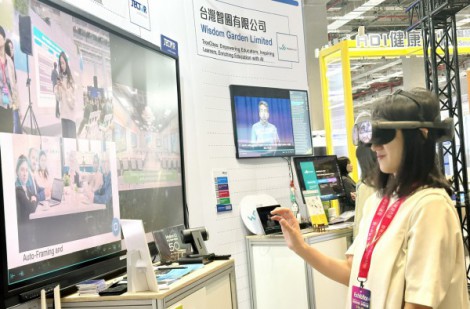 Nhiều ứng dụng AI trong giáo dục được giới thiệu tại triển lãm METAEDU