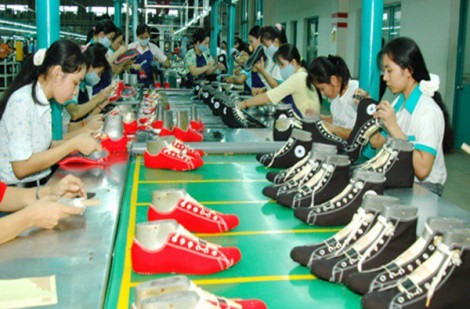 “Nút thắt” ngành da giày là chuỗi cung ứng nguyên phụ liệu